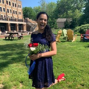 Meet your Posher, Abby